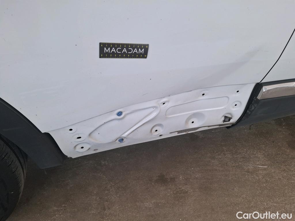  Peugeot  3008  Allure Business 1.5 HDi 130CV BVA8 E6dT #20