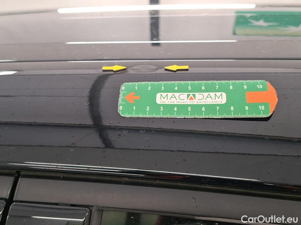  Toyota  C-HR TOYOTA  5p SUV 1.8 HYBRIDE 122 GRAPHIC #23