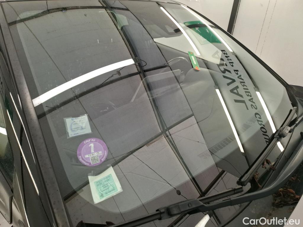  Toyota  C-HR TOYOTA  5p SUV 1.8 HYBRIDE 122 GRAPHIC #29