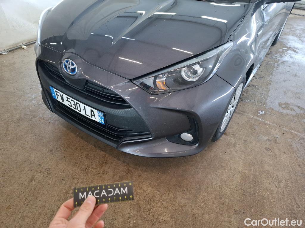  Toyota  Yaris TOYOTA  Hybride / 2019 / 5P / Berline Hybride 116h France Business Stage Acad #23