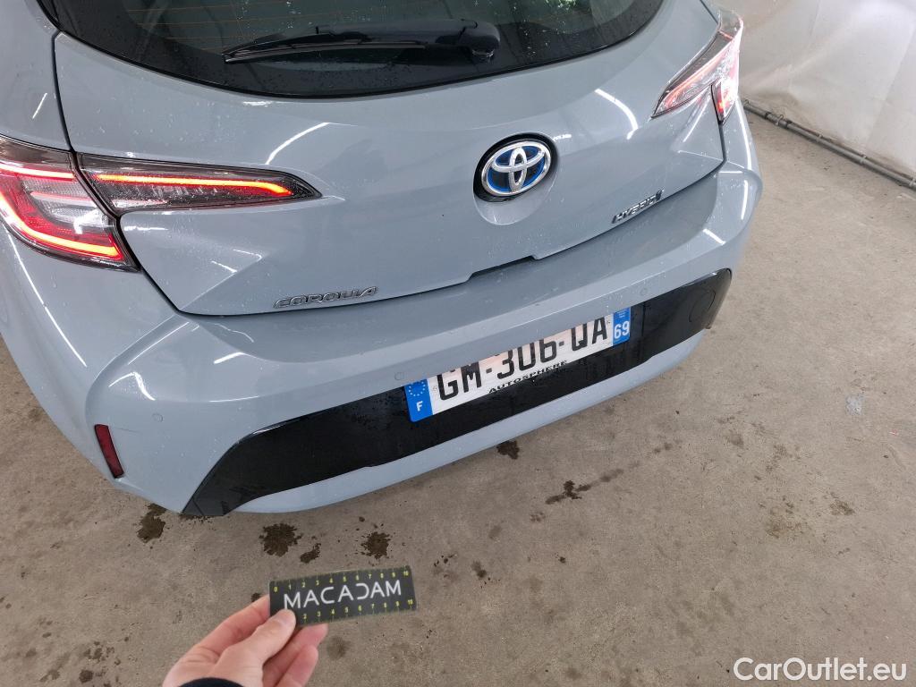  Toyota  Corolla TOYOTA  / 2018 / 5P / Berline Hybride 122h Dynamic Business Beyond Zer #33