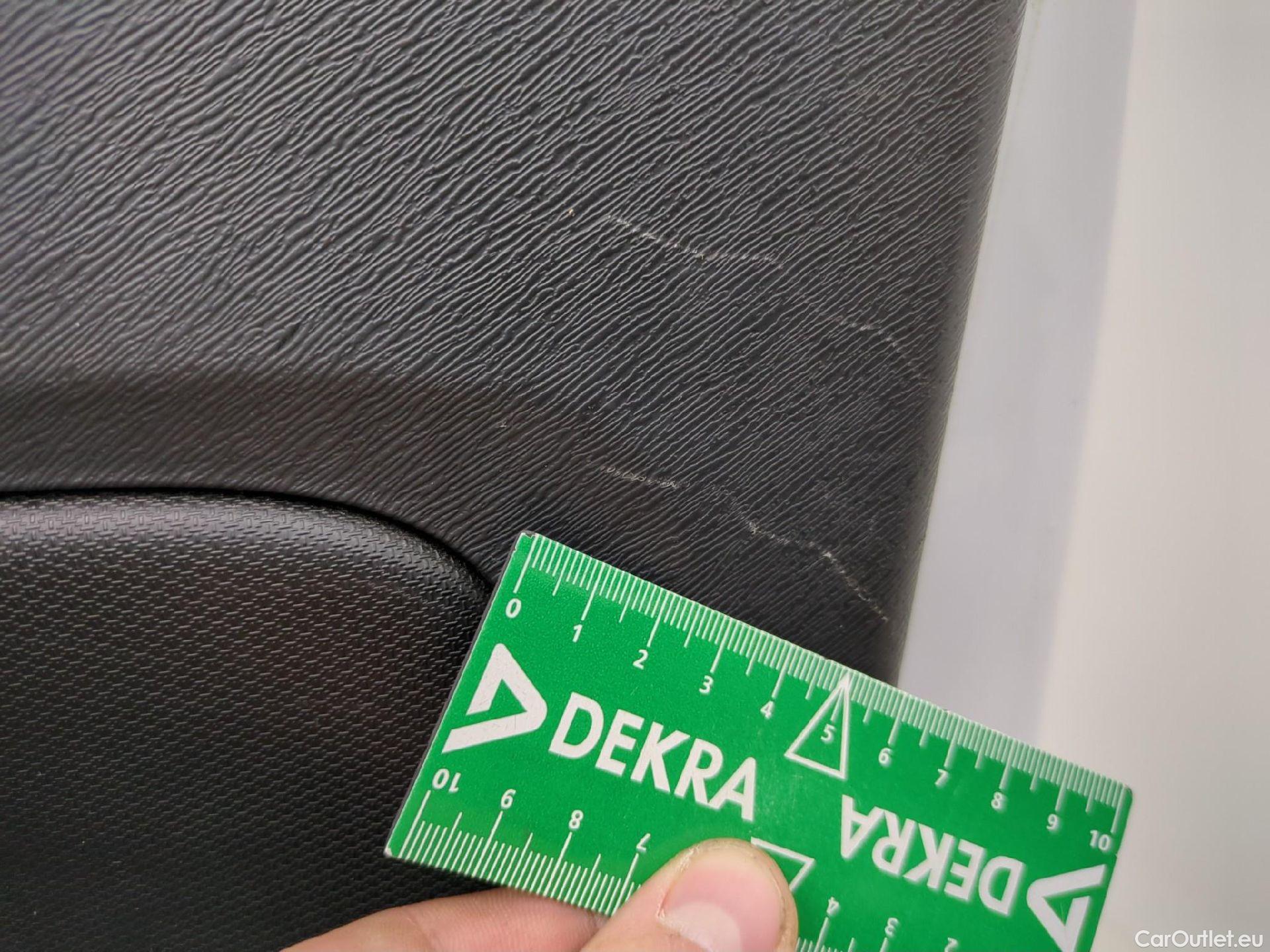  Renault  Kangoo RENAULT  Express / 2013 / 4P / Fourgonnette Extra R-Link dCi 75 #25