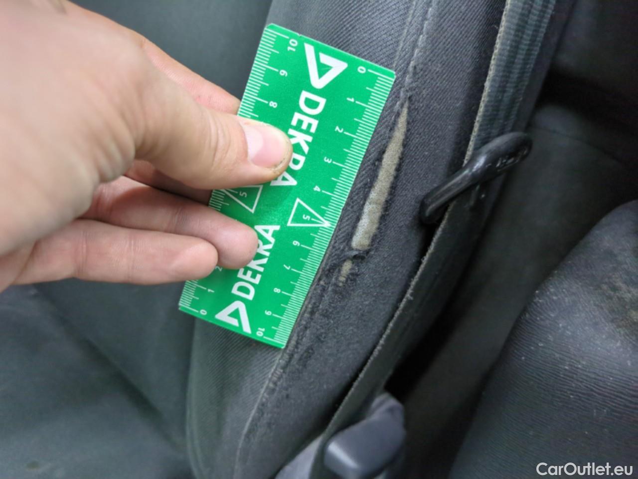  Renault  Kangoo RENAULT  Express / 2013 / 4P / Fourgonnette Extra R-Link dCi 75 #6