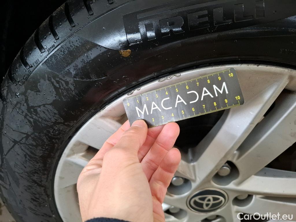  Toyota  Corolla TOYOTA  / 2018 / 5P / Berline Hybride 122h Dynamic Business Beyond Zer #26