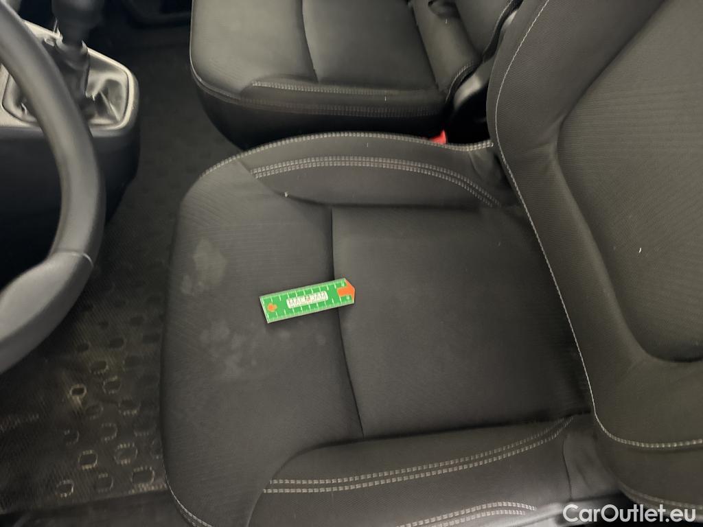  Renault  Trafic  III Fourgon L2H1 3T Grand Confort 2.0 dCi 130CV BVM6 E6d #2