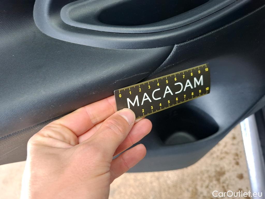  Toyota  Yaris TOYOTA  Hybride / 2019 / 5P / Berline Hybride 116h France Business Stage Acad #7