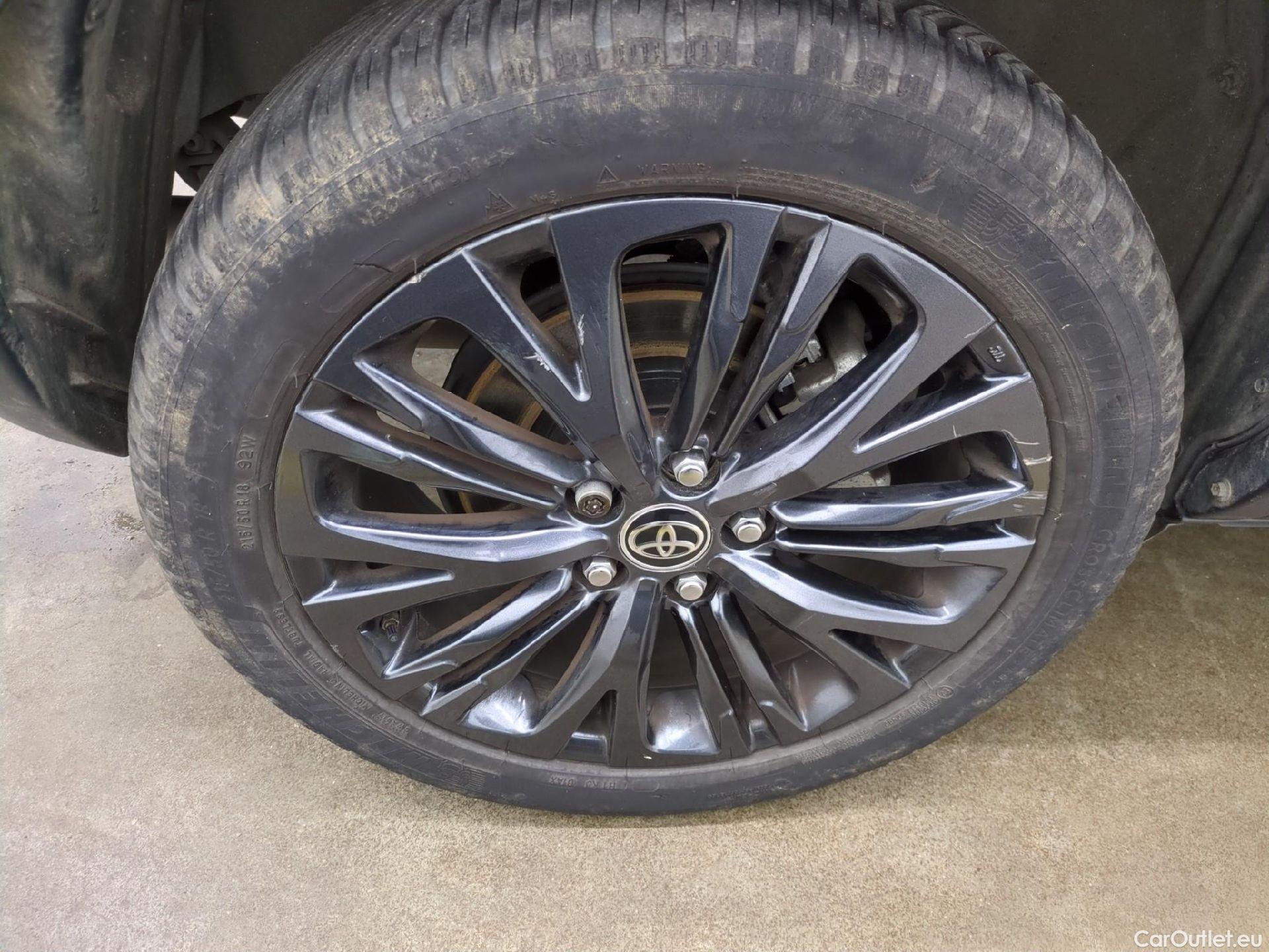  Toyota  Yaris Cross TOYOTA  Hybride / 2021 / 5P / SUV 1.5 HYBRID 116H TRAIL AUTO #10