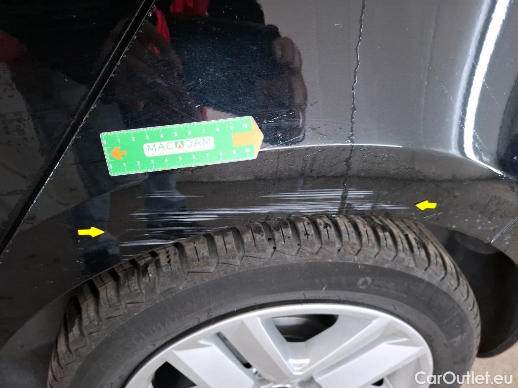  Renault  Clio  V Business 1.6 E-TECH Hybrid 140CV BVA6 E6d #9