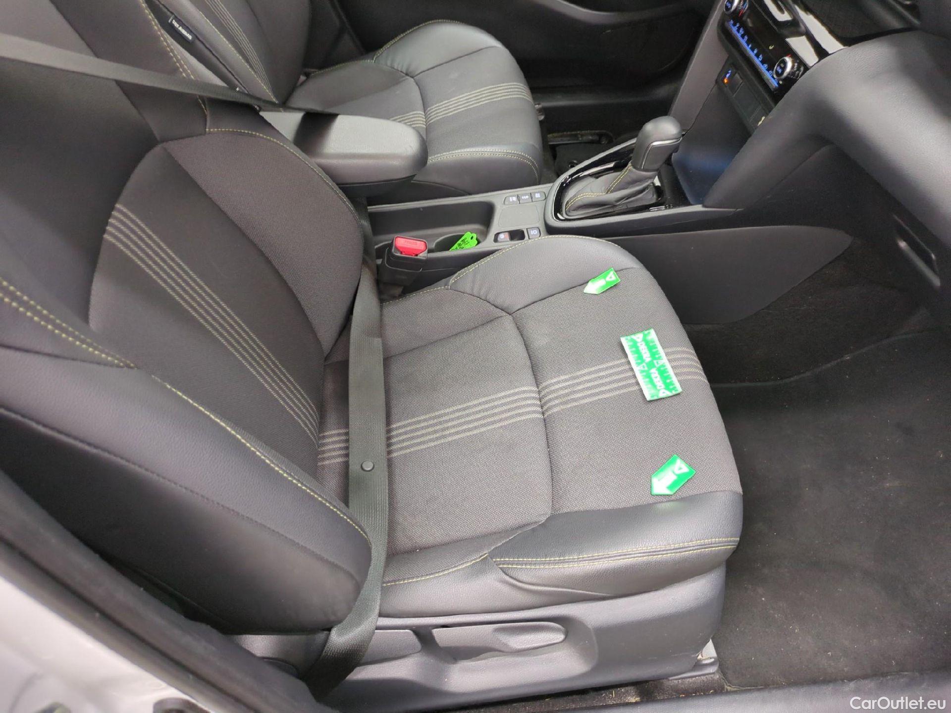  Toyota  Yaris Cross TOYOTA  Hybride / 2021 / 5P / SUV 1.5 HYBRID 116H TRAIL AUTO #2