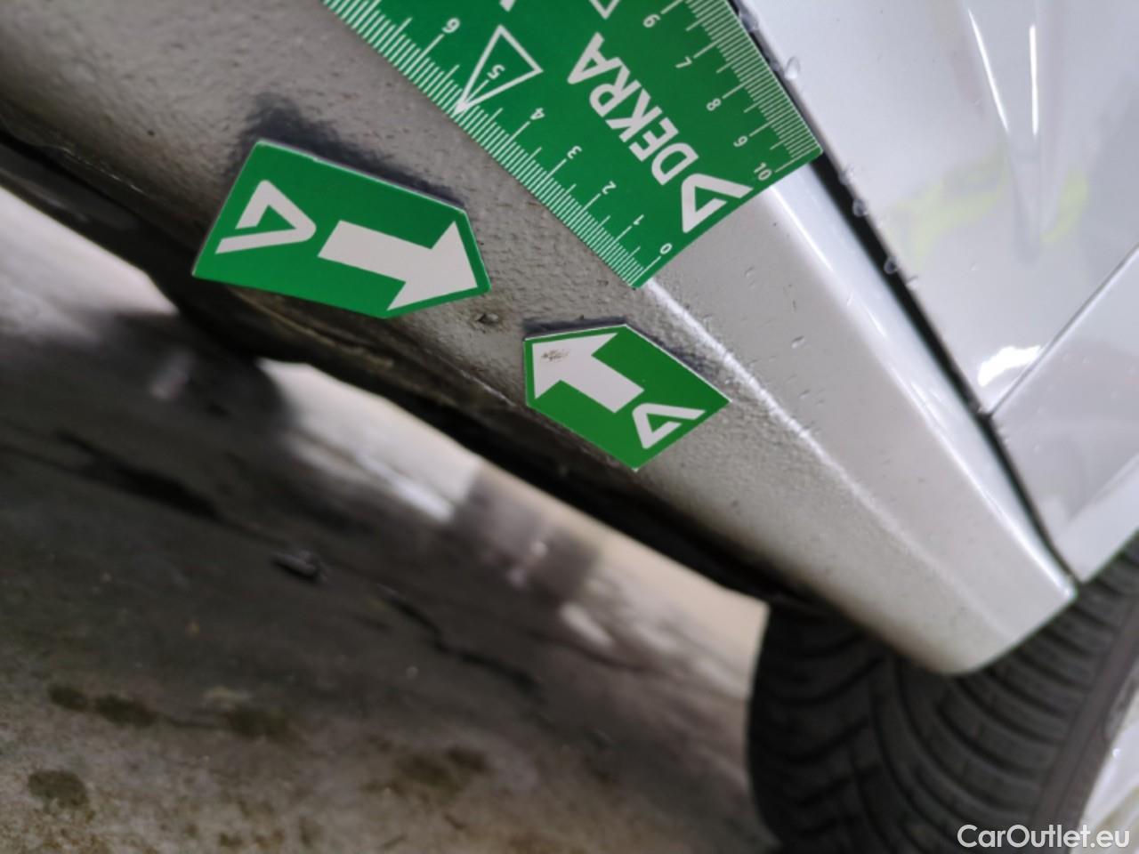  Renault  Megane  IV Berline 5 ptes. Business 1.5 dCi 115CV BVA7 E6d #29