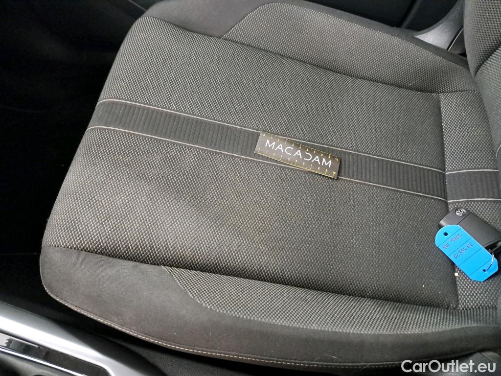  Volkswagen  T-ROC  Life Business 2.0 TDI 150CV BVA7 E6d #5