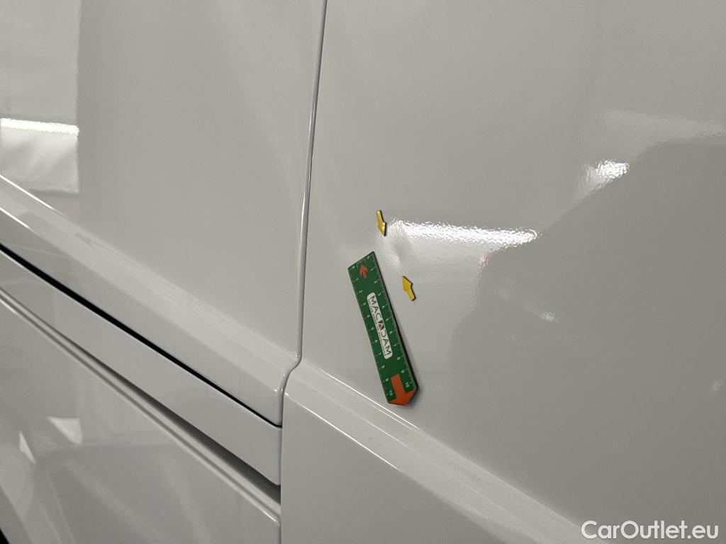  Renault  Trafic  III Fourgon L2H1 3T Grand Confort 2.0 dCi 130CV BVM6 E6d #12