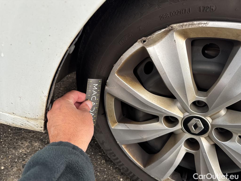  Renault  Clio  V Société Air Nav 1.0 TCe 90CV BVM6 E6d #26