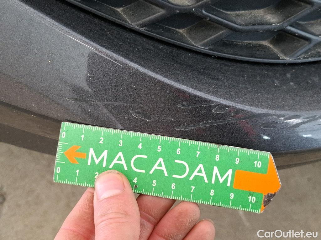  Toyota  C-HR TOYOTA  / 2016 / 5P / SUV 1.8 Hybride 122 Dynamic Business Stage A #23