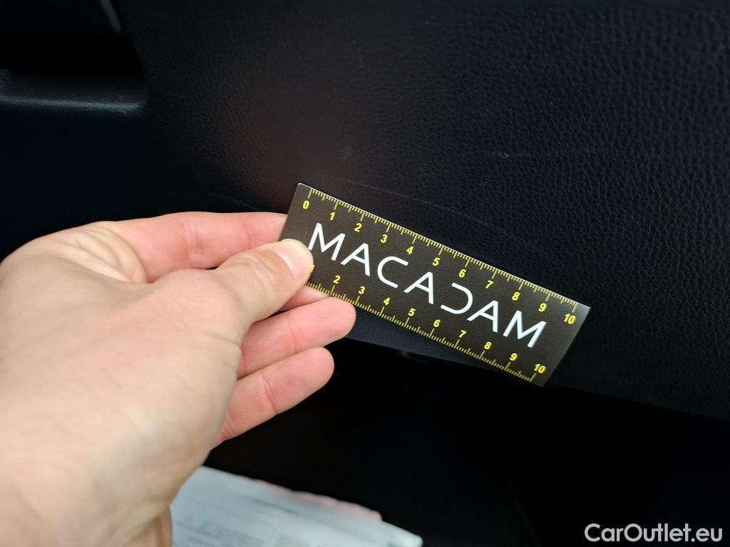  Toyota  Yaris TOYOTA  Hybride / 2019 / 5P / Berline Hybride 116h France Business Stage Acad #19