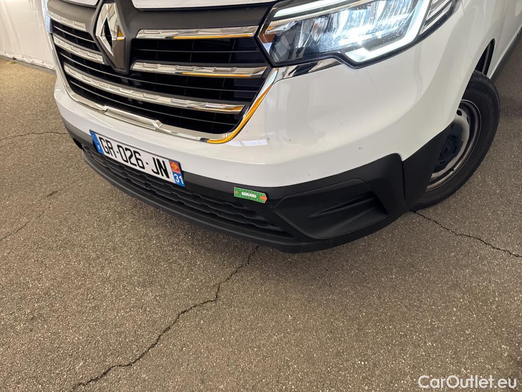  Renault  Trafic  III Fourgon L2H1 3T Grand Confort 2.0 dCi 130CV BVM6 E6d #10