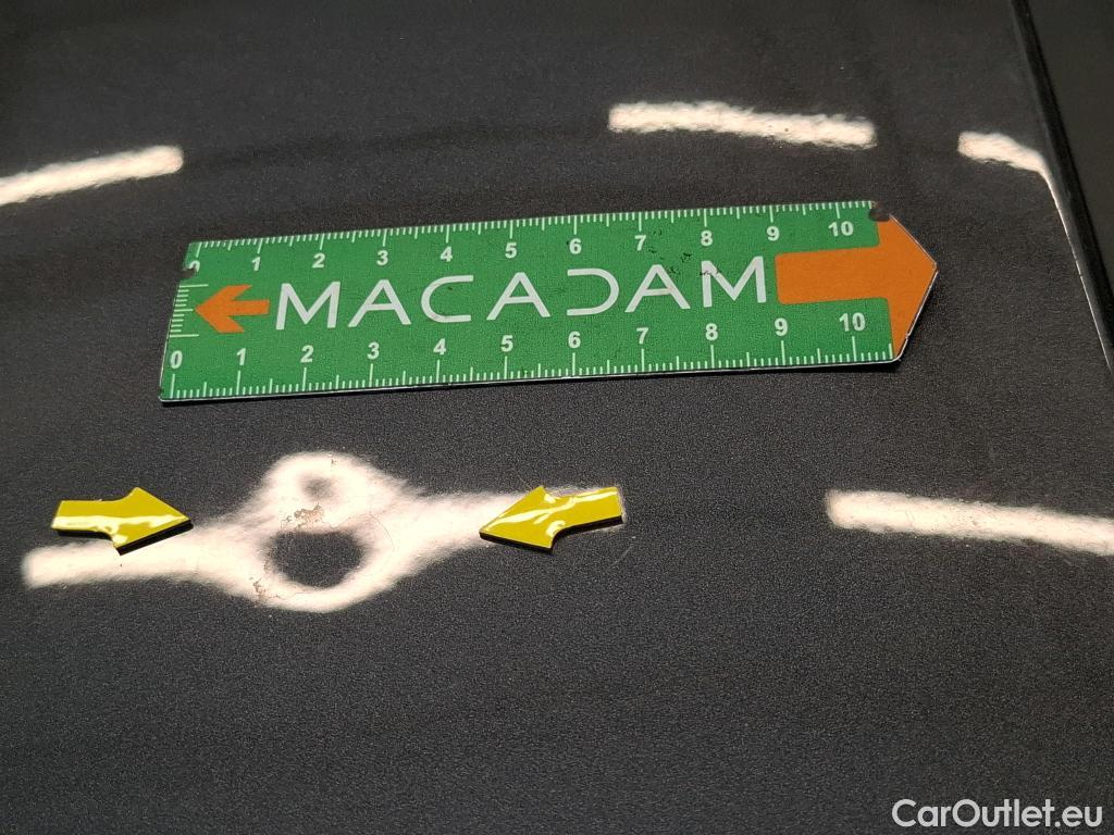  Toyota  C-HR TOYOTA  / 2016 / 5P / SUV 1.8 Hybride 122 Dynamic Business Stage A #2