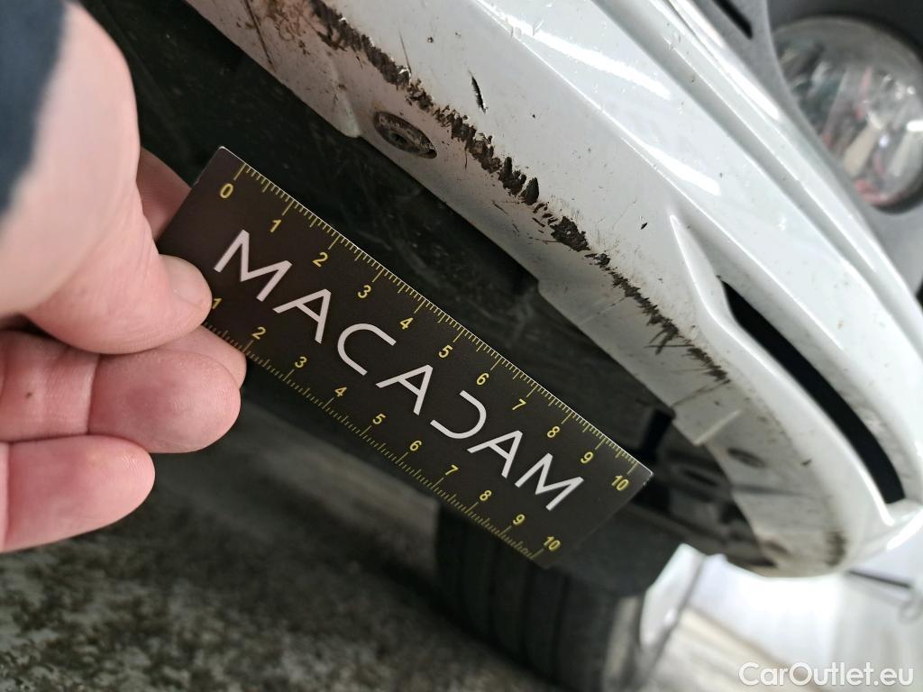  Renault  Megane  IV Berline 5pt. Société Air Nav 1.5 dCi 90CV BVM6 E6 #6