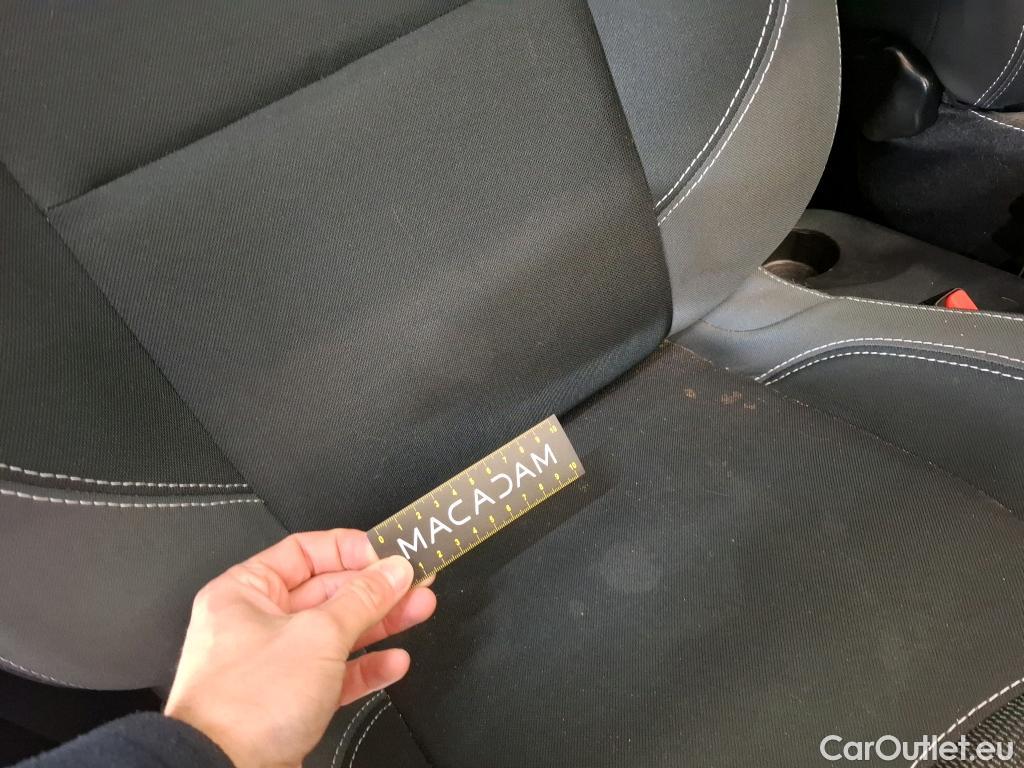  Renault  Clio  IV Air MediaNav 1.5 dCi 90CV BVM5 E6 #17