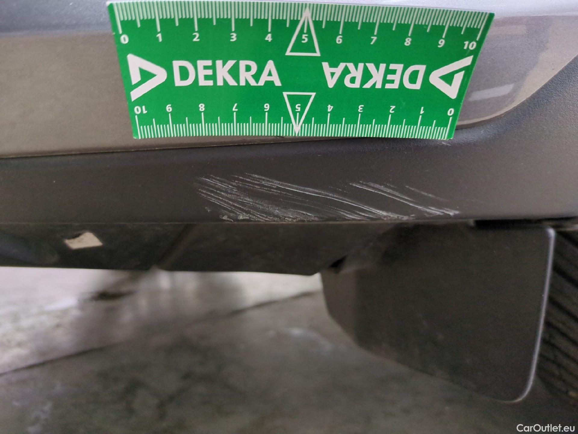  Toyota  Yaris Cross TOYOTA  Hybride / 2021 / 5P / SUV 1.5 HYBRID 116H TRAIL AUTO #26