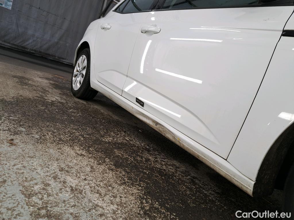  Renault  Megane  IV Berline 5pt. Société Air Nav 1.5 dCi 90CV BVM6 E6 #2