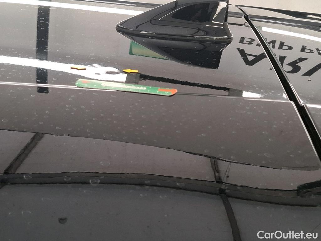  Toyota  C-HR TOYOTA  5p SUV 1.8 HYBRIDE 122 GRAPHIC #6