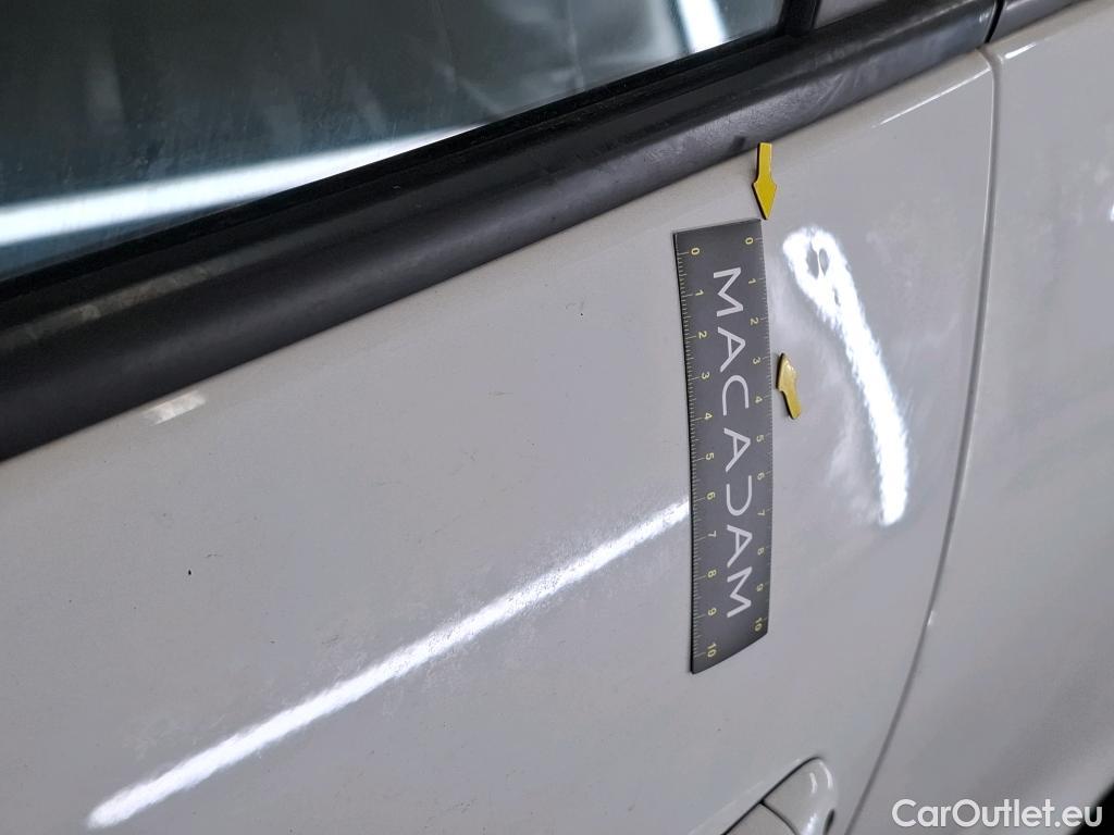  Renault  Clio  IV Air MediaNav 1.5 dCi 90CV BVM5 E6 #15