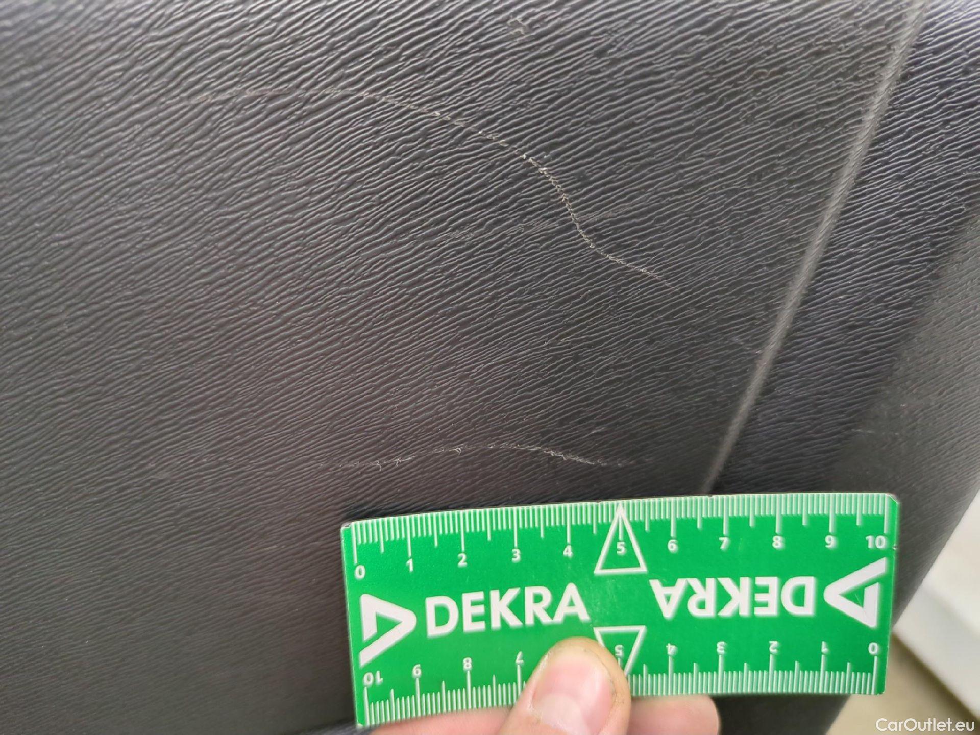  Renault  Kangoo RENAULT  Express / 2013 / 4P / Fourgonnette Extra R-Link dCi 75 #28