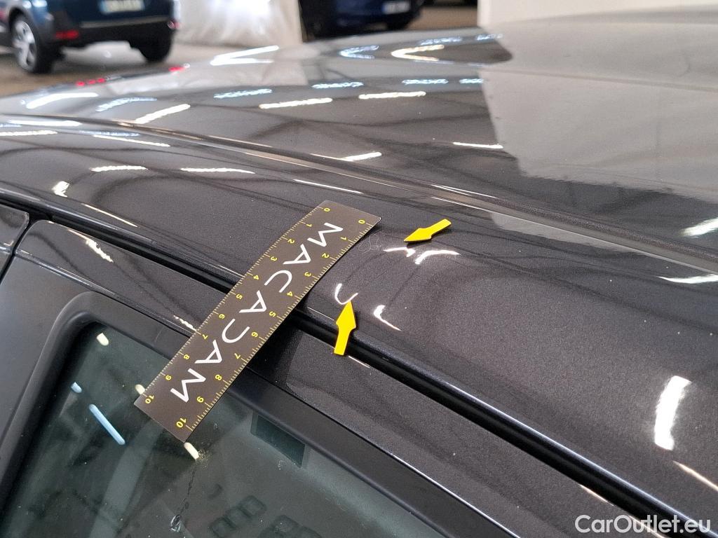  Toyota  Yaris TOYOTA  Hybride / 2019 / 5P / Berline Hybride 116h France Business Stage Acad #10