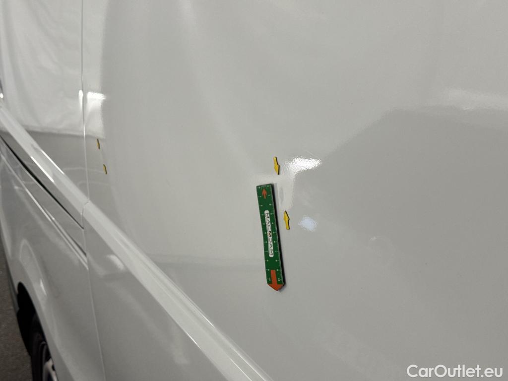  Renault  Trafic  III Fourgon L2H1 3T Grand Confort 2.0 dCi 130CV BVM6 E6d #16