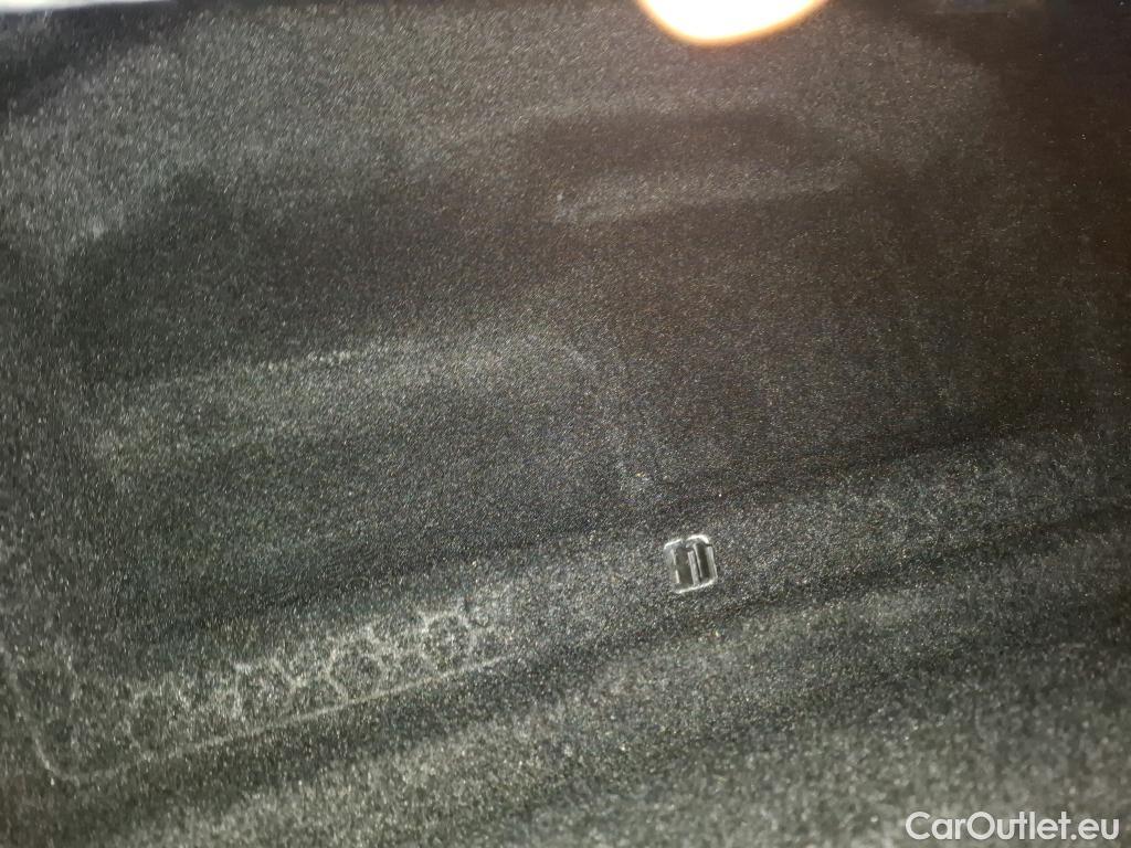  Peugeot  5008  GT 1.2 PureTech 130CV BVA8 7 Sieges E6d #10