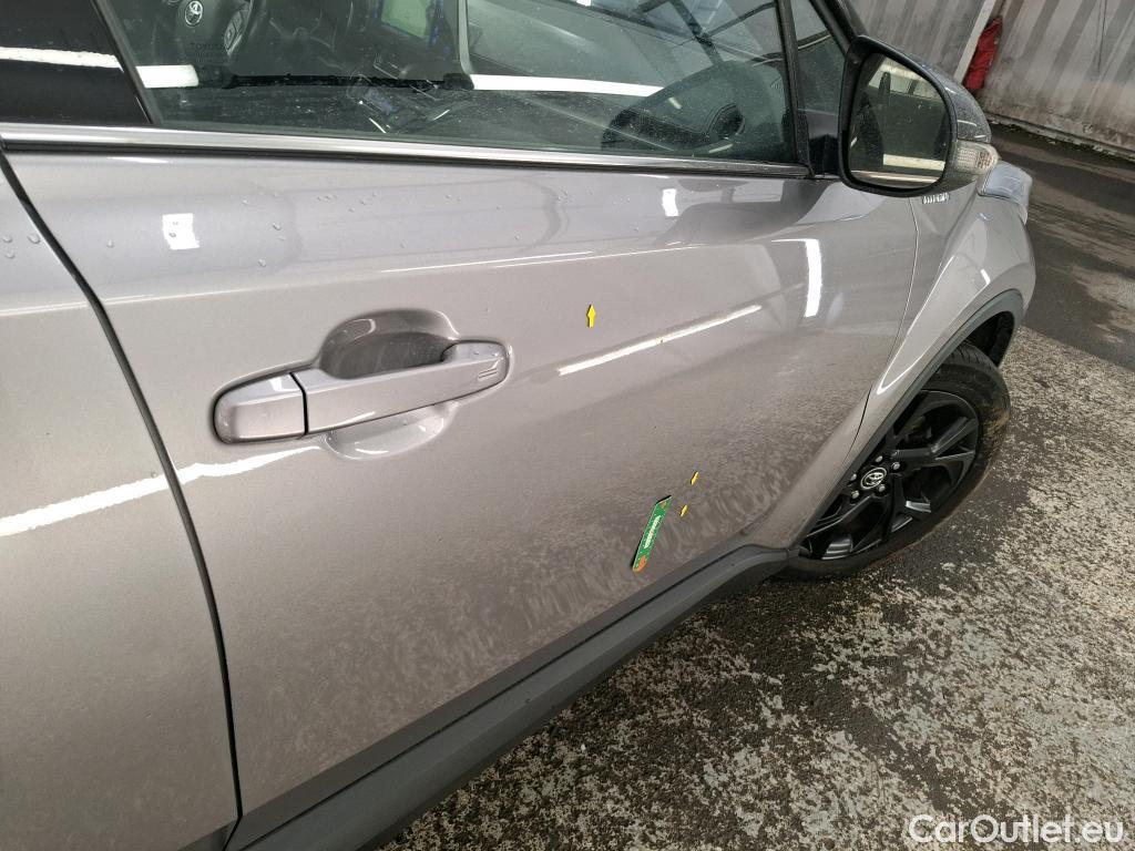  Toyota  C-HR TOYOTA  5p SUV 1.8 HYBRIDE 122 GRAPHIC #24