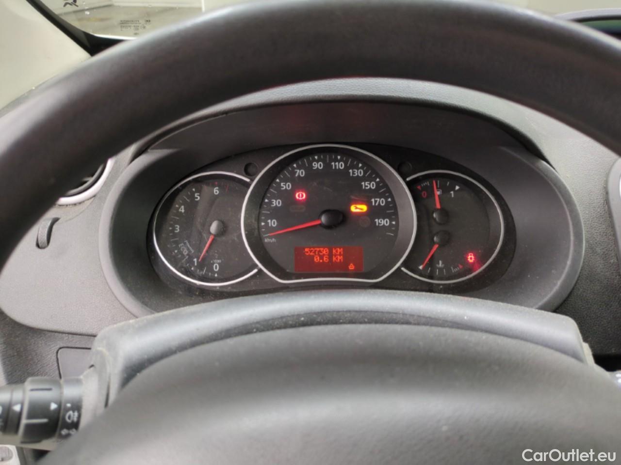  Renault  Kangoo RENAULT  Express / 2013 / 4P / Fourgonnette Extra R-Link dCi 75 #16