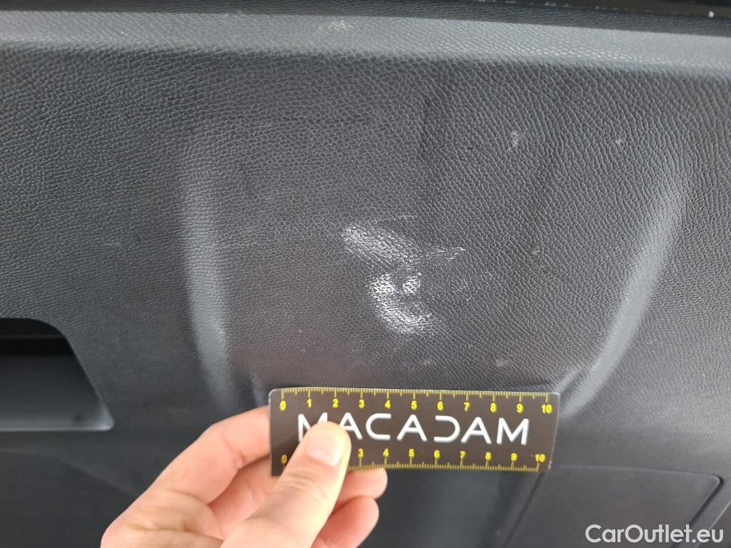  Peugeot  5008  GT 1.2 PureTech 130CV BVA8 7 Sieges E6d #19