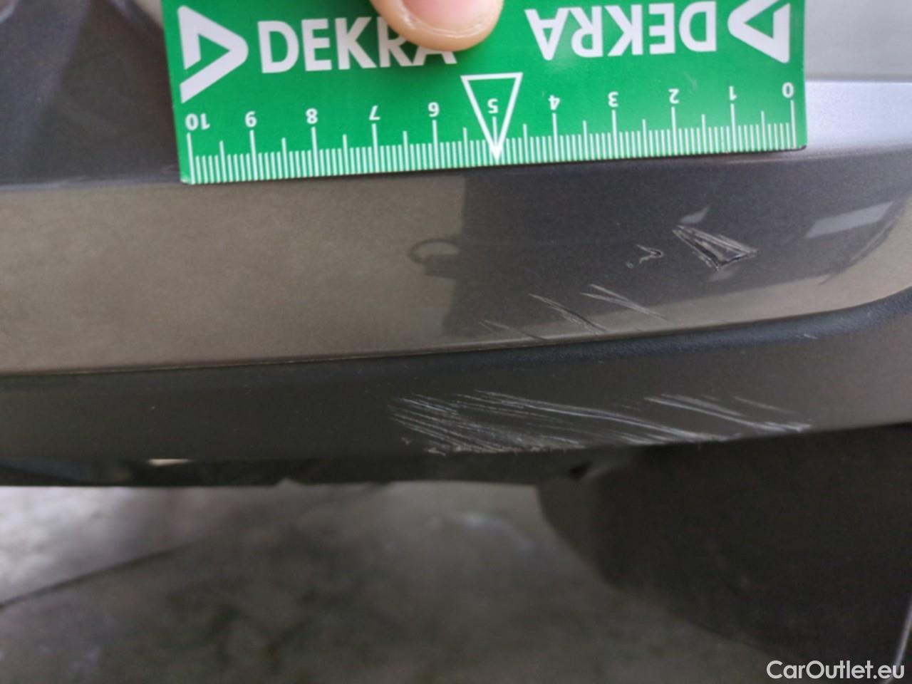  Toyota  Yaris Cross TOYOTA  Hybride / 2021 / 5P / SUV 1.5 HYBRID 116H TRAIL AUTO #24