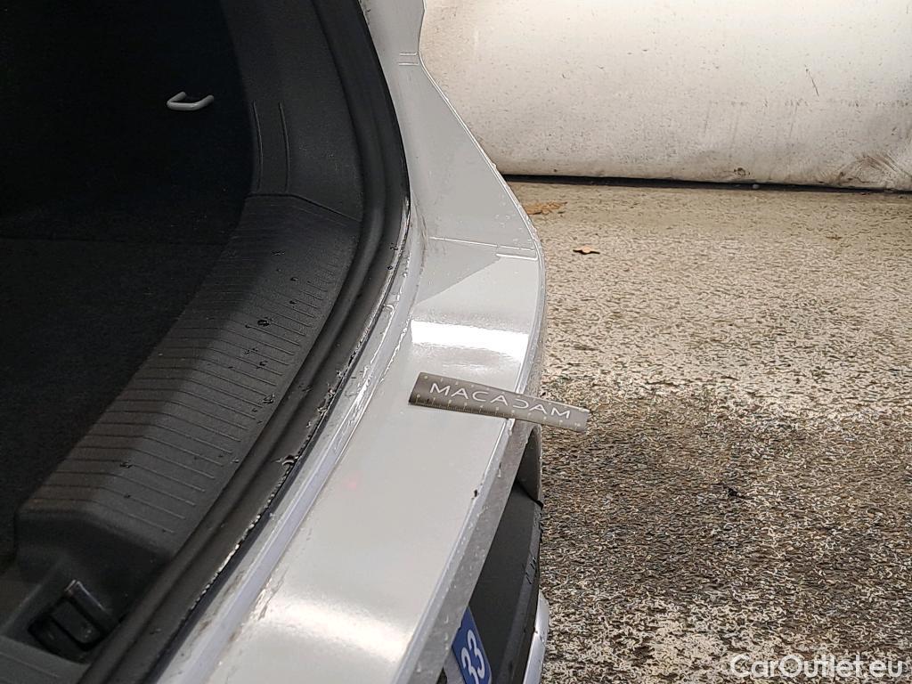  Volkswagen  T-ROC  Life Business 2.0 TDI 150CV BVA7 E6d #2