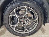  Alfa Romeo   STELVIO ALFA ROMEO / 2017 / 5P / SUV 2.2 TURBO DIESEL 190CV SPRINT AT8 Q4 #17
