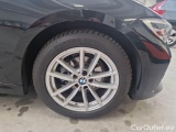  Bmw  Serie 3 BMW  / 2018 / 5P / STATION WAGON 318D 48V BUSINESS ADVANTAGE TOURING AUTO #17
