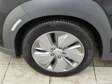 Hyundai  Konna Hyundai KONA Comfort Smart Electric 64 kWh 5d #17
