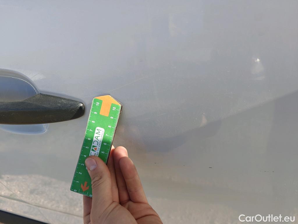  Opel  Combo OPEL  Life / 2018 / 5P / combi 1.5 TD 75kW (100CV) S/S Edition L (IND) #40