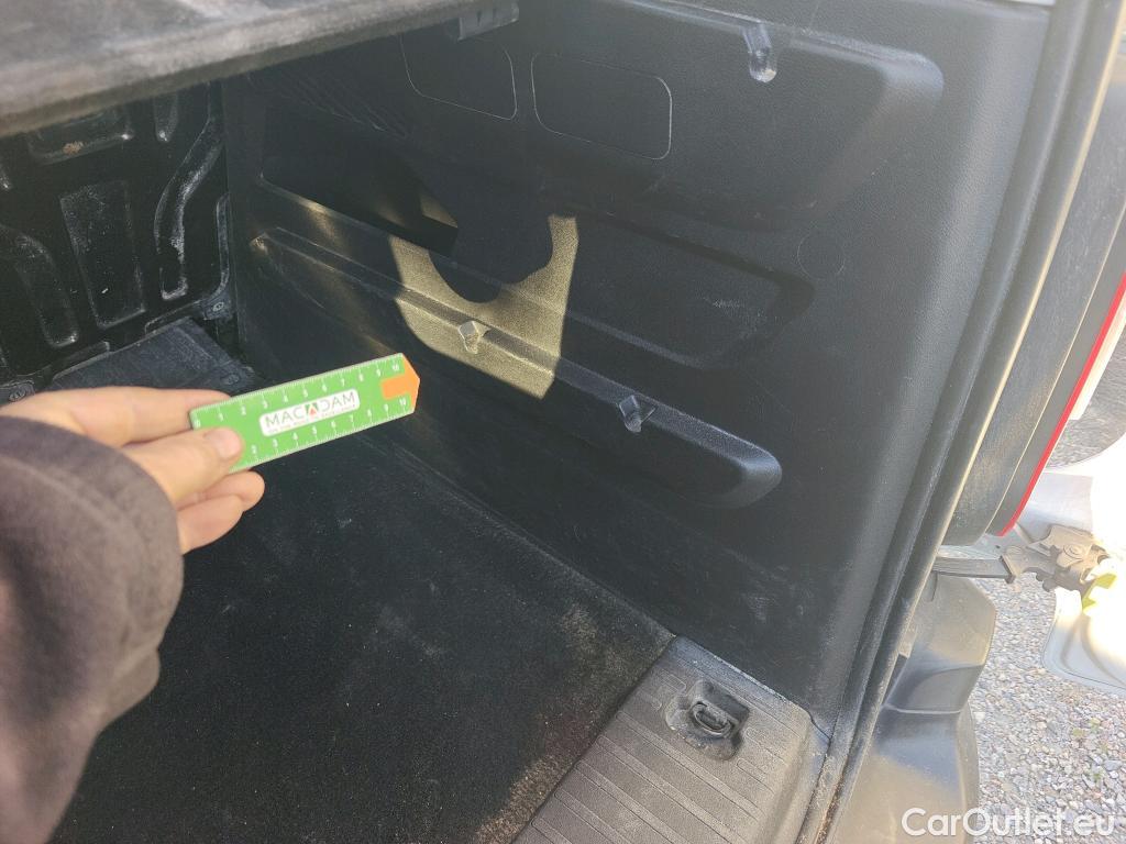  Citroen  Berlingo CITROEN  / 2018 / 4P / combi Talla M BlueHDi 100 S&S LIVE (AC) #31