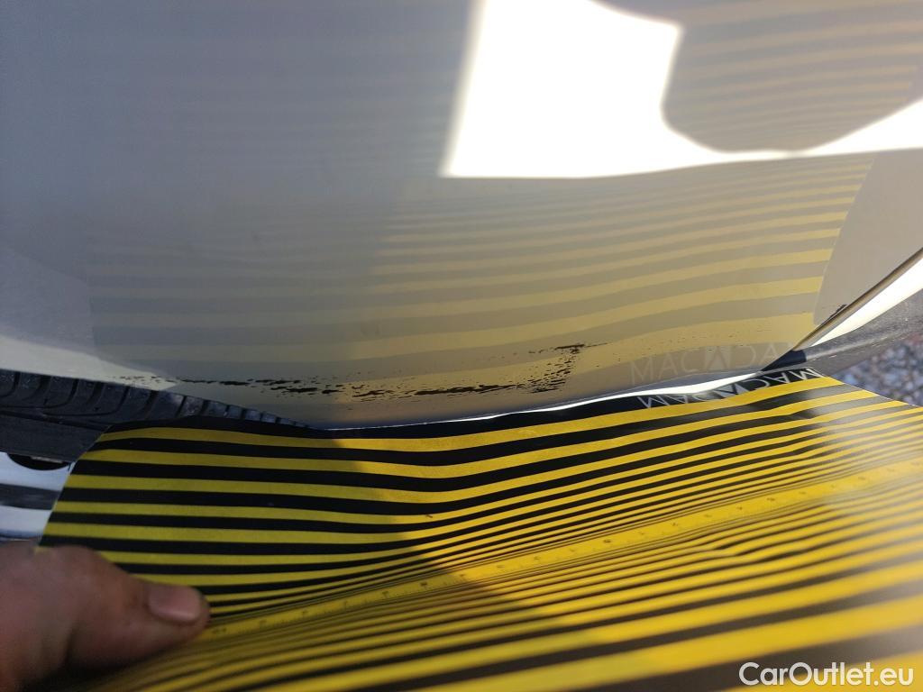  Citroen  Berlingo CITROEN  / 2018 / 4P / combi Talla M BlueHDi 100 S&S LIVE (AC) #2