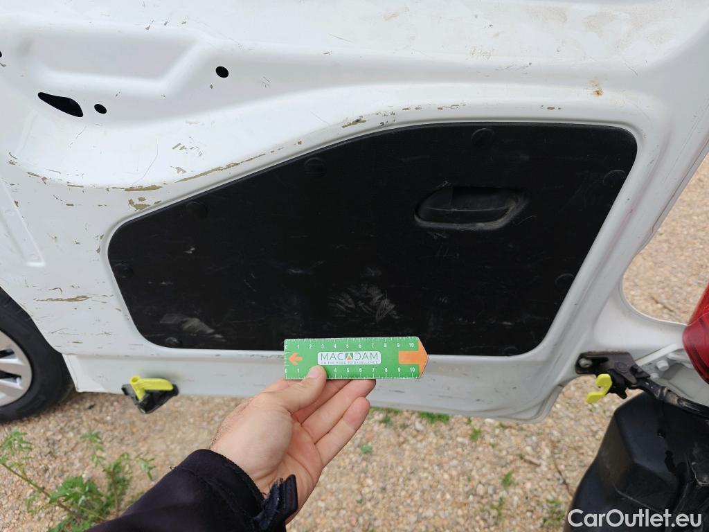  Peugeot  Partner PEUGEOT  / 2018 / 4P / furgón derivado de turismo Premium Standard 600kg BlueHDi 73kW (AC) #70