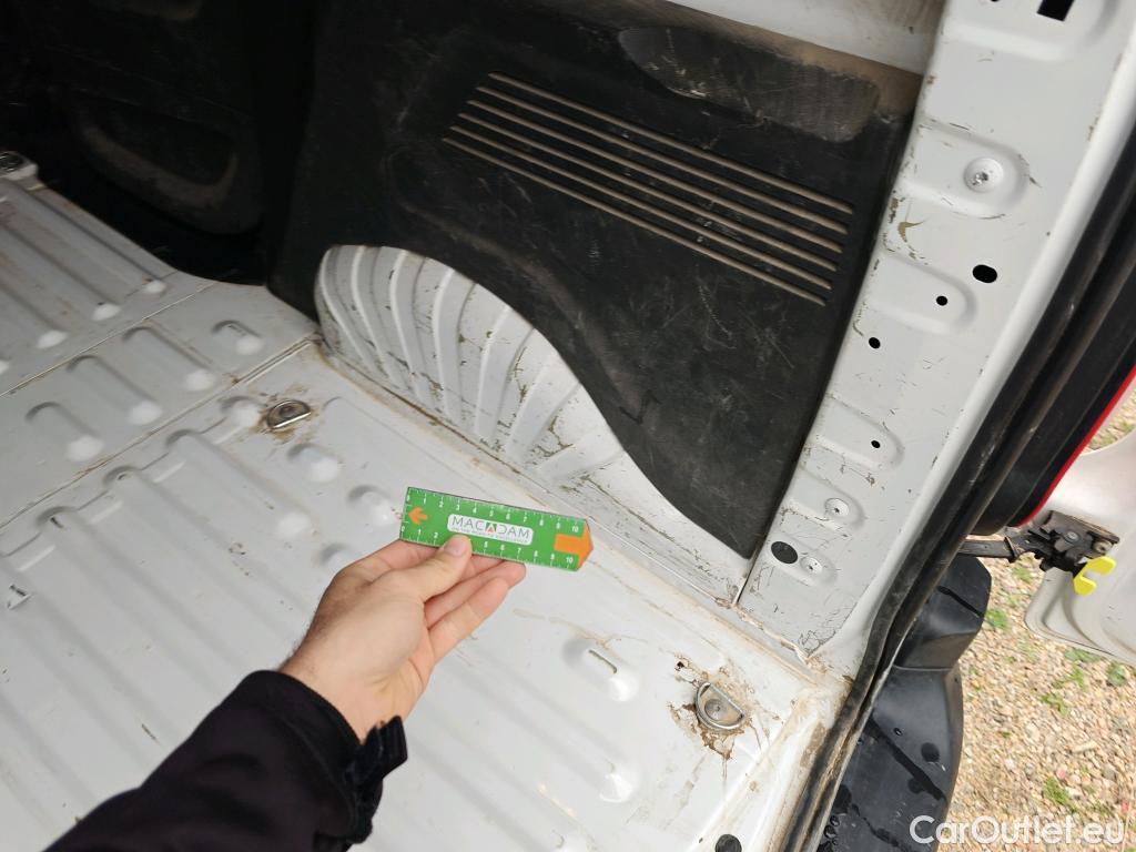  Peugeot  Partner PEUGEOT  / 2018 / 4P / furgón derivado de turismo Premium Standard 600kg BlueHDi 73kW (AC) #38