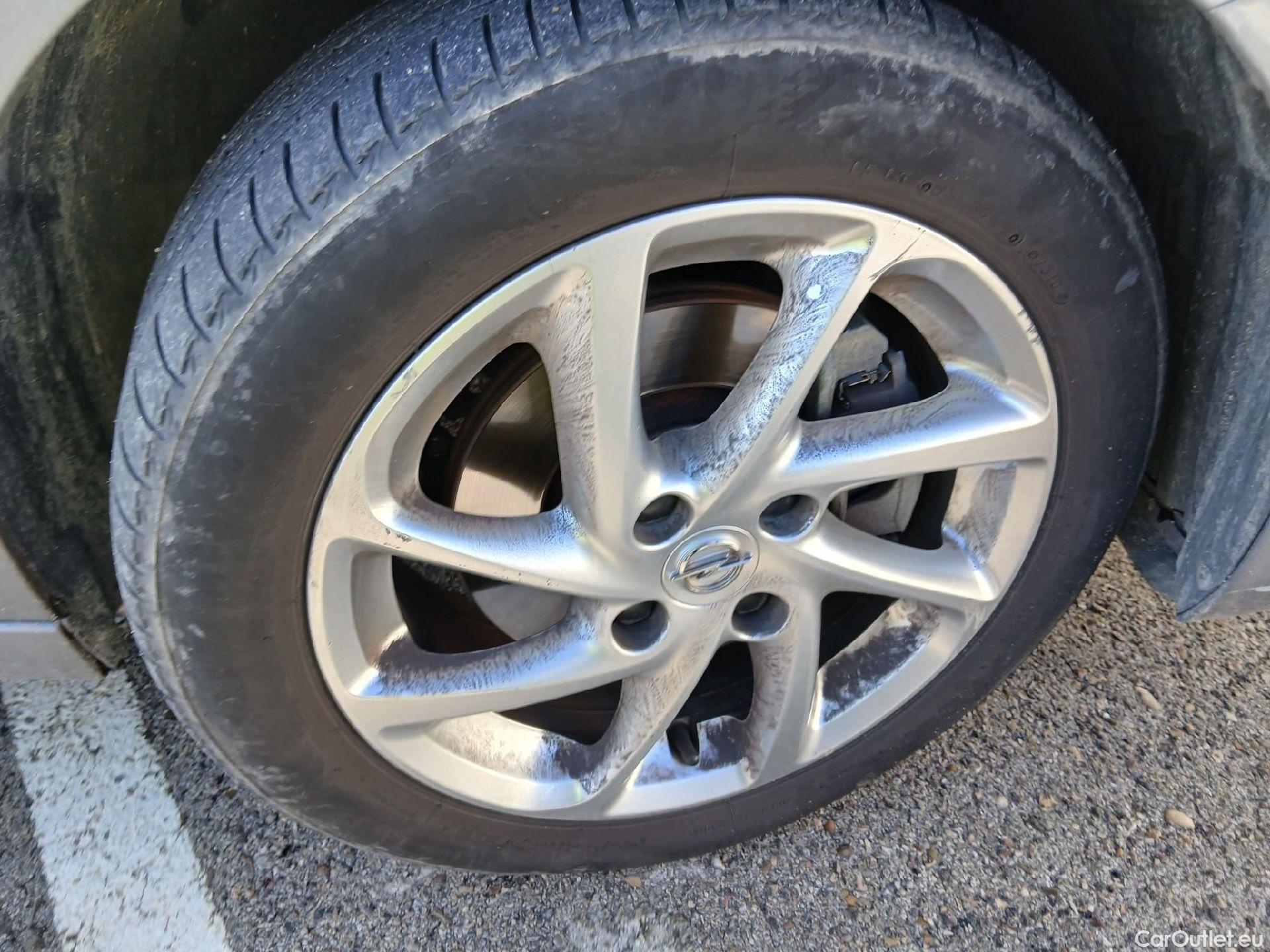  Opel  Corsa OPEL  / 2019 / 5P / berlina con portón 1.5D DT 74kW (100CV) GS-Line #50