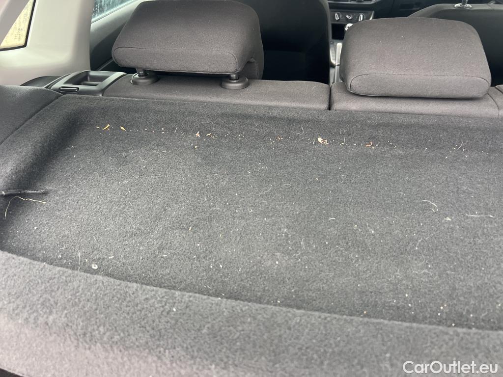  Volkswagen  Polo VOLKSWAGEN  / 2017 / 5P / berlina con portón Advance 1.0 TSI 70kW (95CV) #1