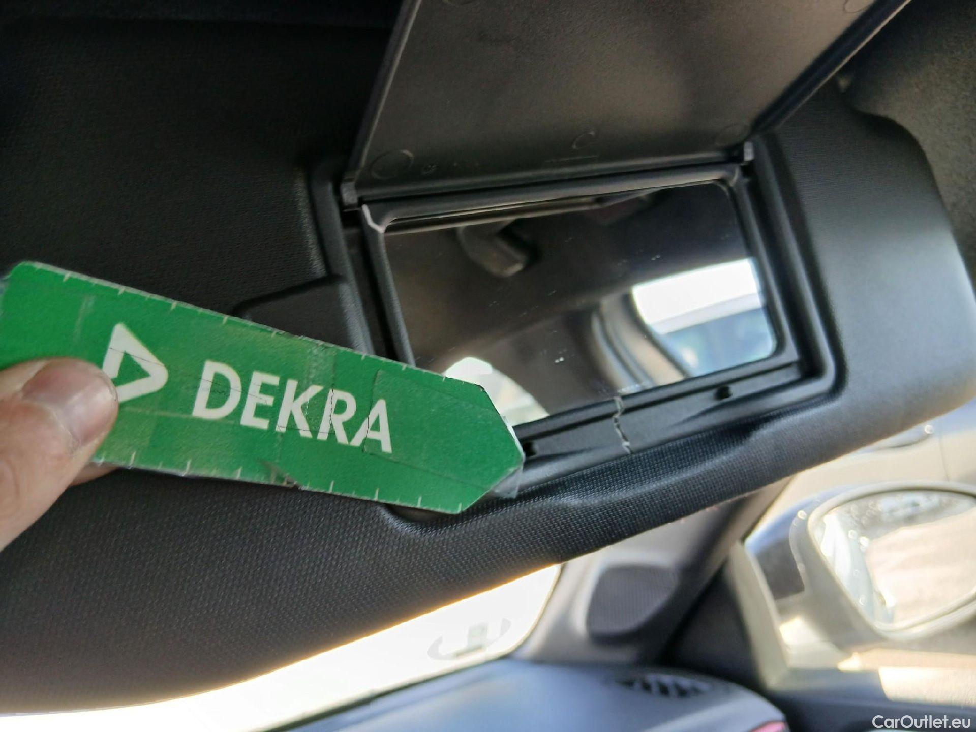  Opel  Corsa OPEL  / 2019 / 5P / berlina con portón 1.5D DT 74kW (100CV) GS-Line #16