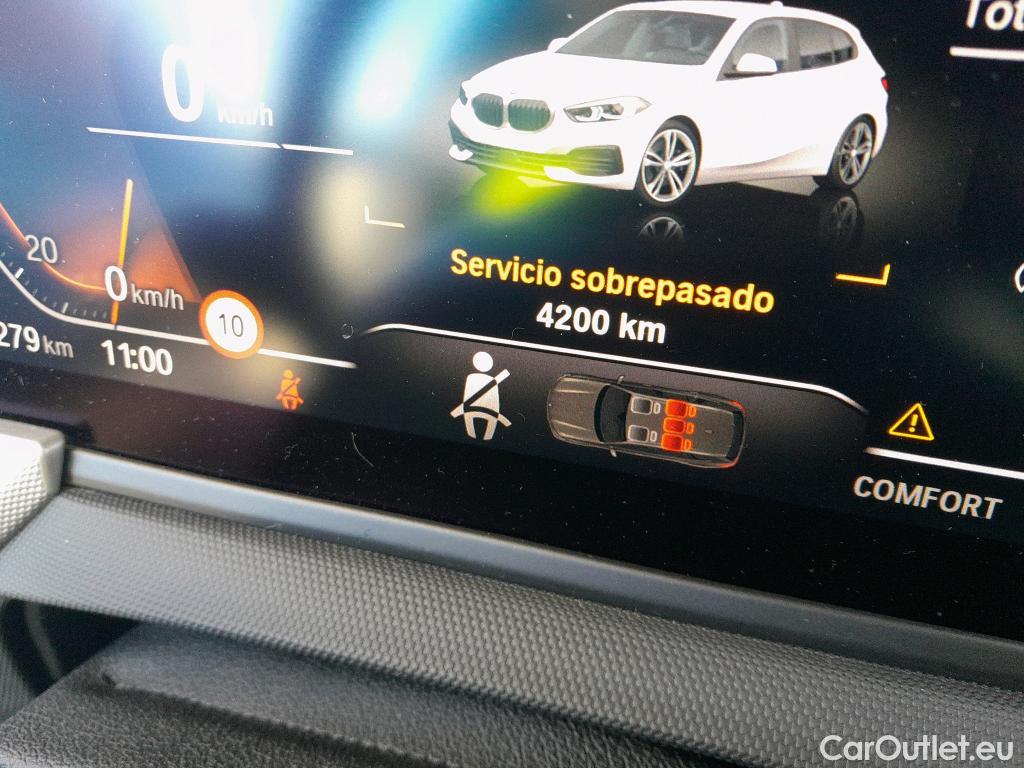  Bmw  Serie 1 BMW  / 2019 / 5P / berlina con portón 116d #12