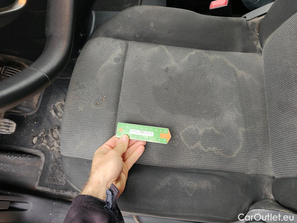  Peugeot  Partner PEUGEOT  / 2018 / 4P / furgón derivado de turismo Premium Standard 600kg BlueHDi 73kW (AC) #48