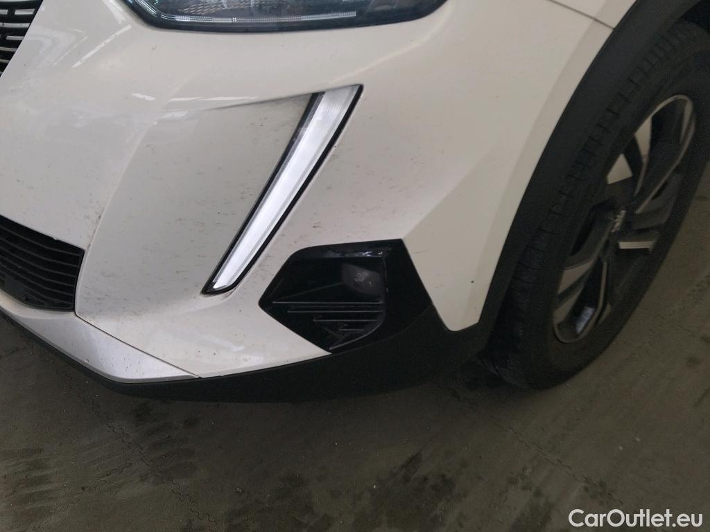  Peugeot  2008 PEUGEOT  / 2019 / 5P / todoterreno Allure Pack BlueHDI 81kW (110CV) (AC) #17